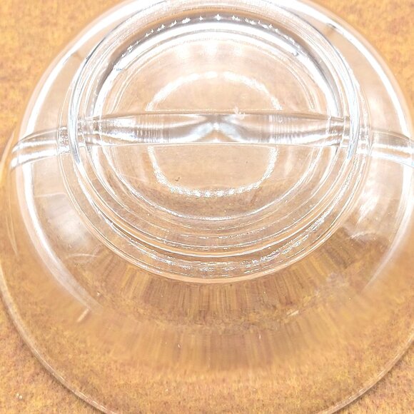 Vintage Clear Glass Divided Relish Condiment Bowl with Center Spoon Rest - Picture 6 of 6